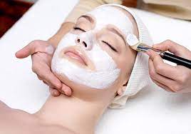 Hydrating & Nourishing Facial